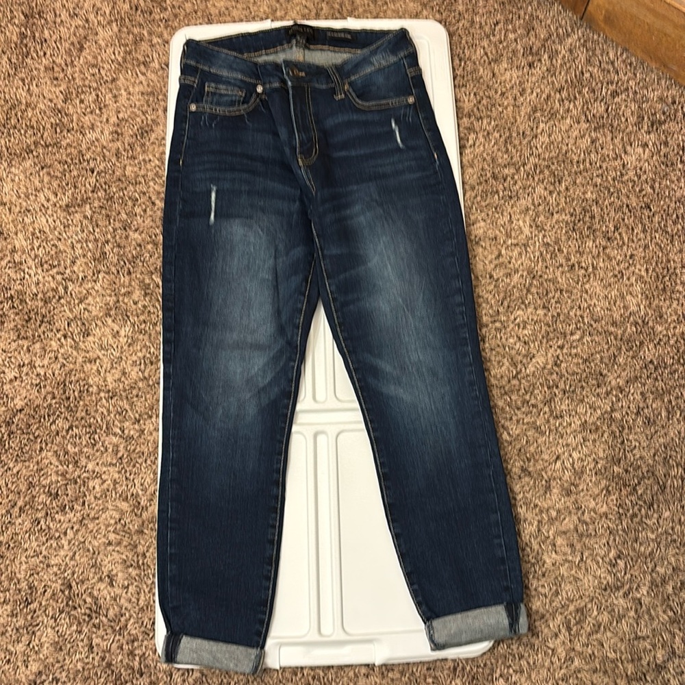 Kendall and Kylie size 5/27 ultra babe skinny jeans